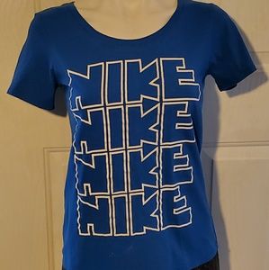 Nike t shirt
